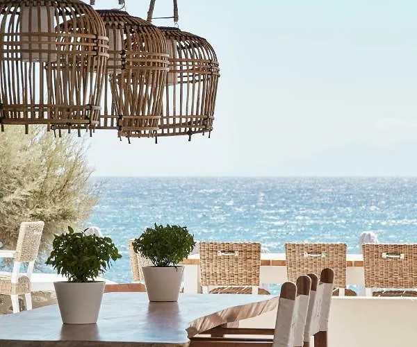 Nikki & Santorini Ξενοδοχείο Καμάρι