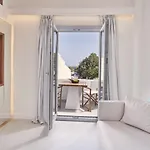 فندق Nikki & Santorini