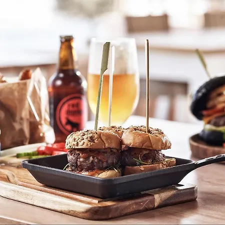 Hotel Nikki & Santorini