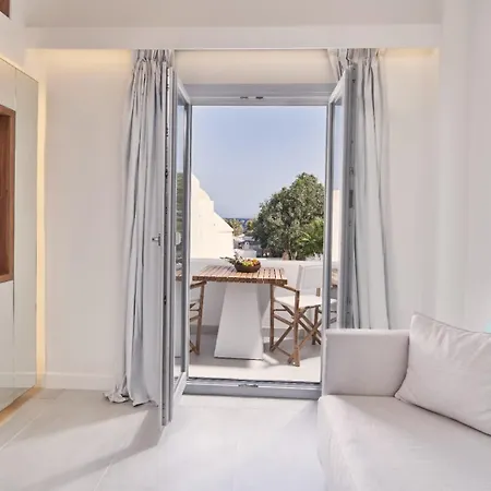 Hotel Nikki & Santorini