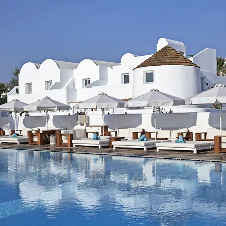 Nikki & Santorini 5*