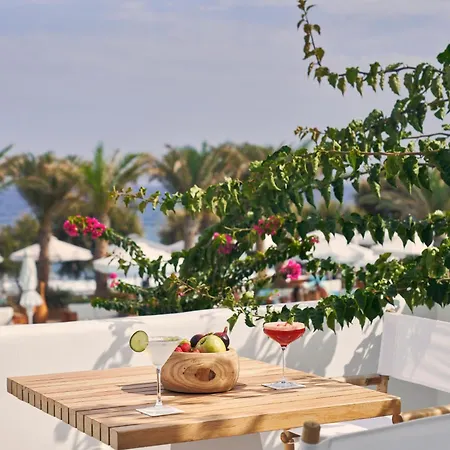 Nikki & Santorini 5* Kamári