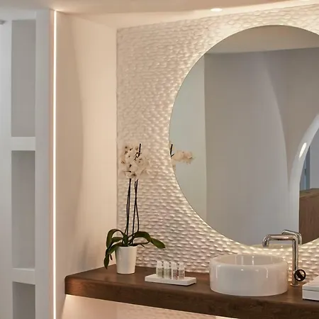 Hotell Nikki & Santorini