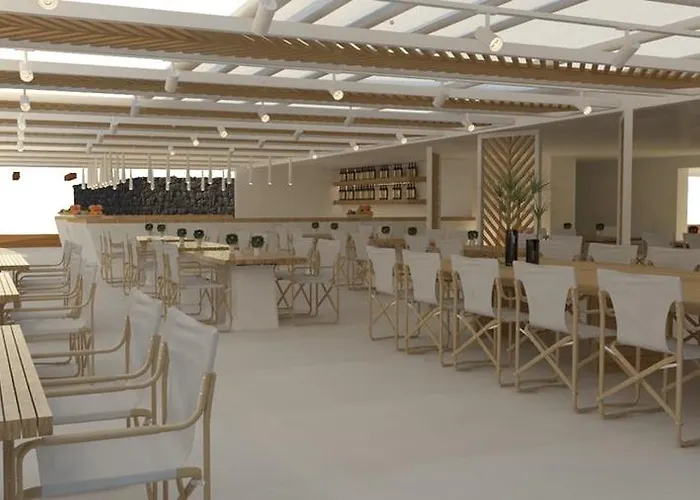 Nikki & Santorini Kamari (Santorini)