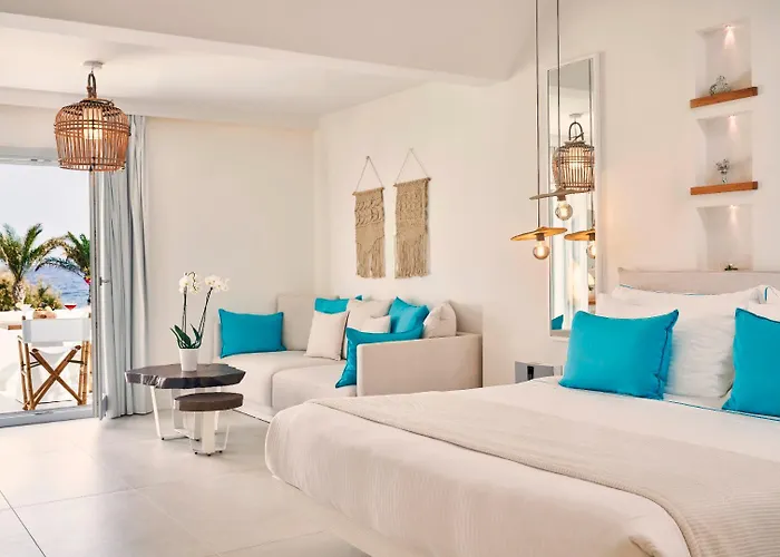 Nikki & Santorini Hotel