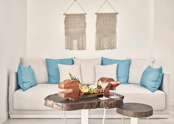 Nikki & Santorini Hotell 5*