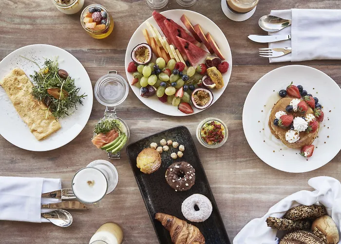 Nikki & Santorini Hotell 5*