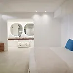 Nikki & Santorini Hotel 5*