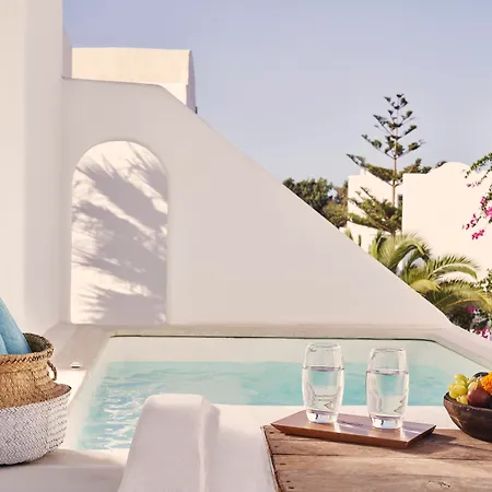 Nikki & Santorini Καμάρι