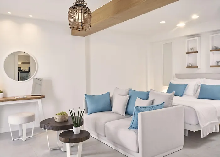 Hotel Nikki & Santorini